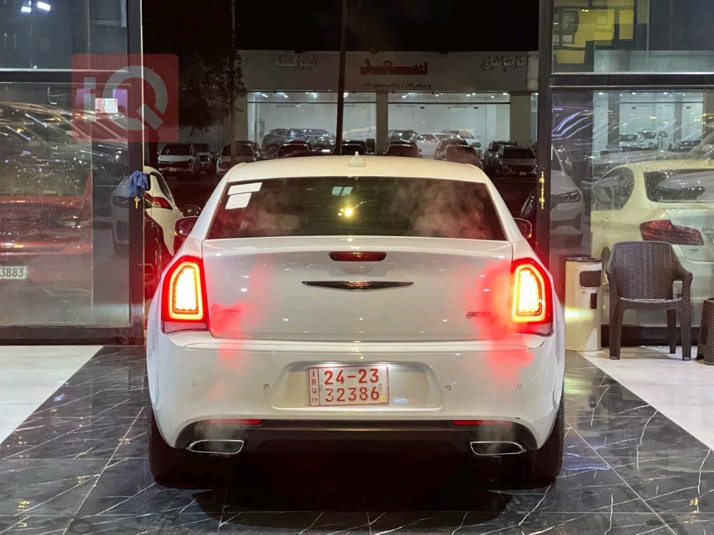 Chrysler 300
